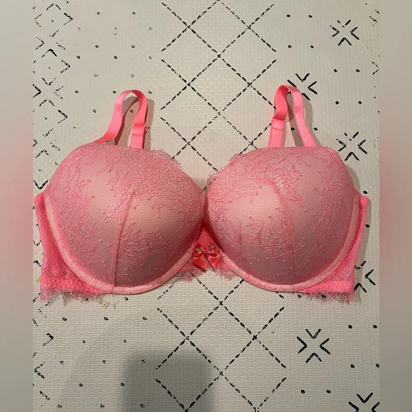 Victoria’s Secret Coral Pink Shimmer Floral Lace‎ Crystal Bow Push up bra - Picture 1 of 5